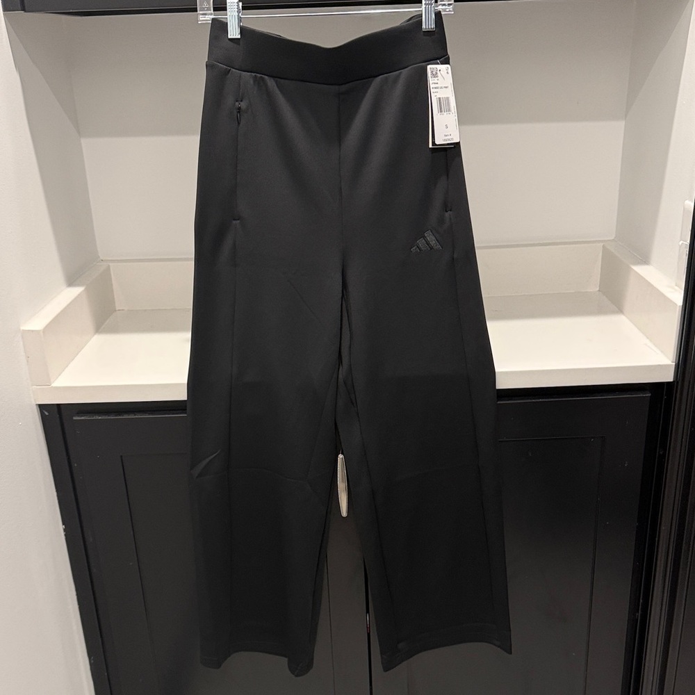 NWT Adidas Wide Leg Black Athletic Pants. Size S